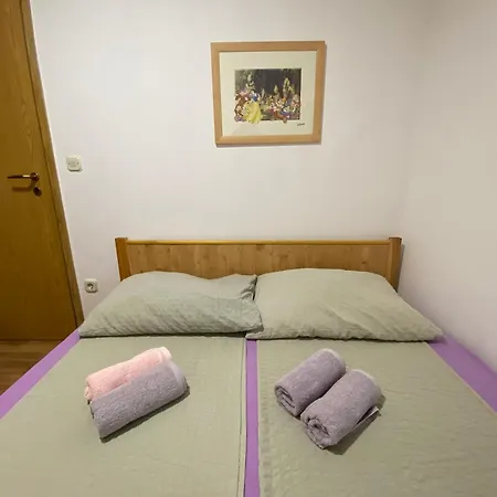 Elegant In - 53 M² - Near The Sea 아파트 보디체
