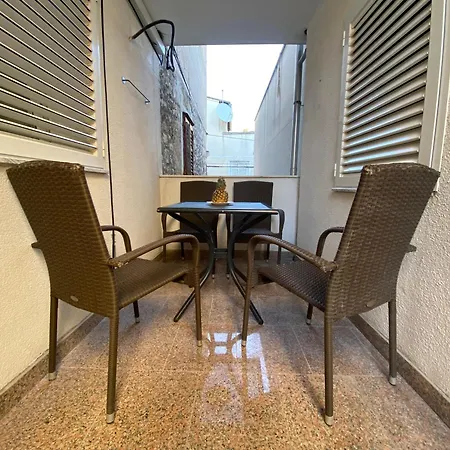 Elegant In - 53 M² - Near The Sea