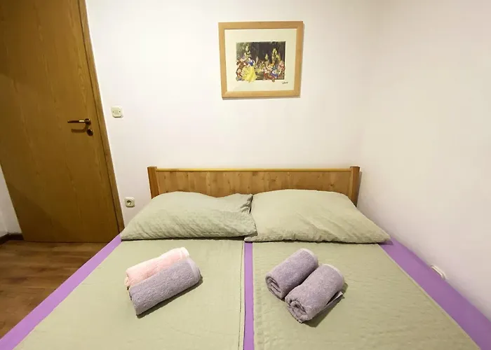 Apartmán Elegant In - 53 M² - Near The Sea *